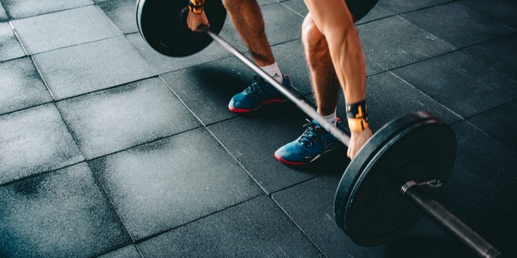 Five exercises to grow your buttocks in the gym