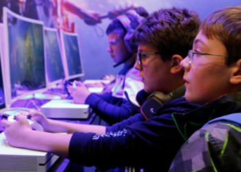 Positive and Negative Effect of Technology in Gaming