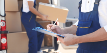 What are the several ways to recognize the best nationwide movers?