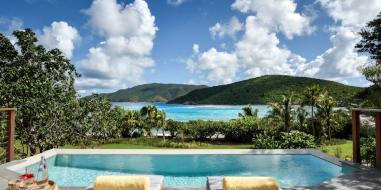 Choose The Right Maldives Luxury Resort By Considering These Tips!