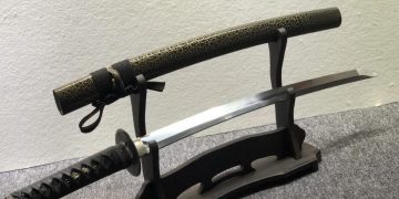 Spring Steel VS T10 Steel, What Are the Pros and Cons