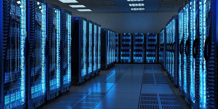 The Complete Guide to Data Centers and Mobile Proxies