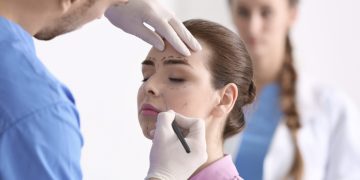 5 Things to Consider Before Getting Cosmetic Surgery