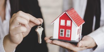 Top 6 Things to Do Before Selling a Home