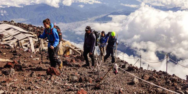 Different ways to reach Mount Fuji