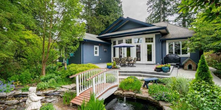 Is a Villa the Right Home For You?