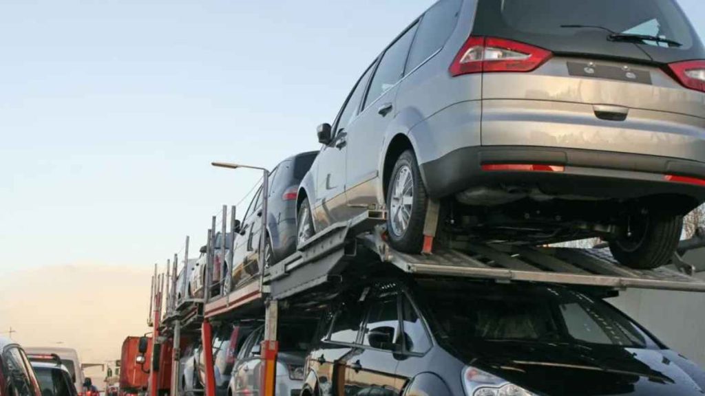 5 Efficient Ways to Ship Your Car to Another State