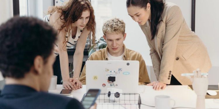 Unveiling the Grit Headliners News Covers Startups Journies Through Challenges and Triumphs