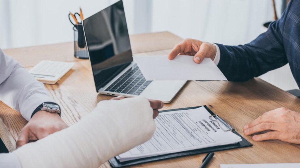 How Financial Institutions Can Unlock Growth Among Gig Workers and New-to-Credit Customers